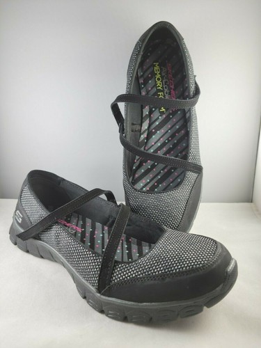 Skechers Womens Size 8.5 Ez Flex 