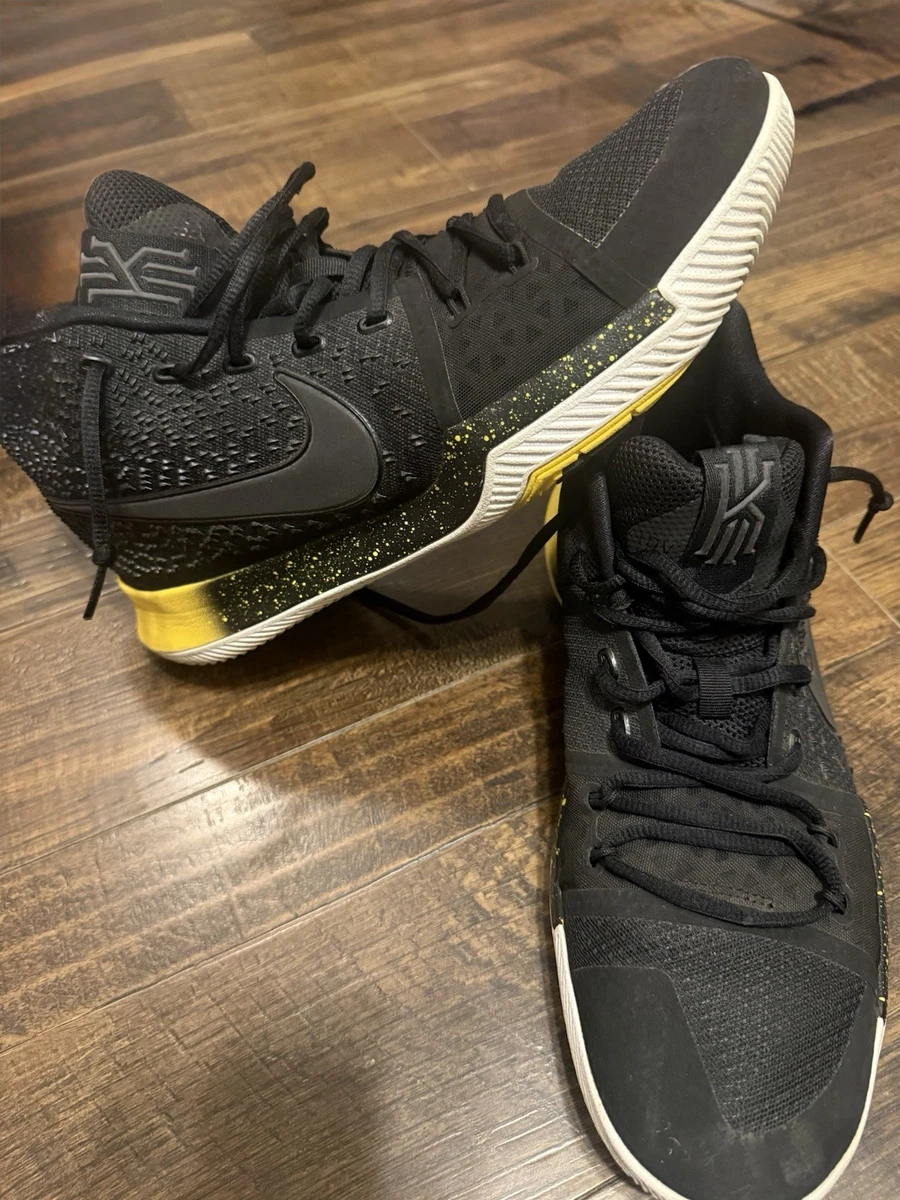 Preços baixos em Nike Kyrie 3 Black Yellow | eBay