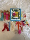 4 Vintage Barbie & Skipper Dolls 1960s, Case, Clothing & Accessories