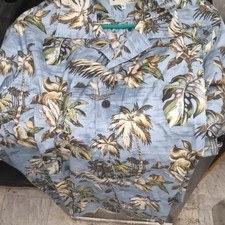 Koko Island Men's XL Hawaiian Floral Blue Button-Up Shirt