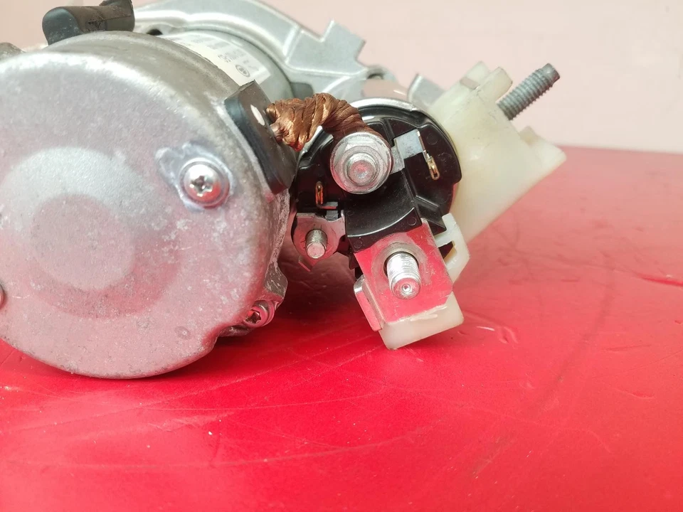 Jaguar F Type 2019 3,0 L gasolina 8 velocidades automático motor de arranque AJ126 (306 HP) Foto 3 de 4