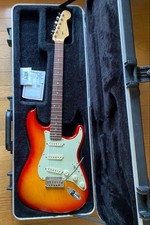 Fender USA American Deluxe Stratocaster Ash Cherry Burst 2009 N3 Electric Guitar