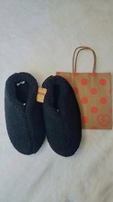 Pink Victoria's Secret Women's Slippers Teddy Size M 7 NEW, logo embroidery