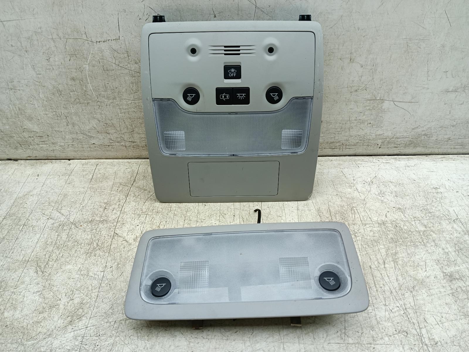 LEXUS IS 300H COURTESY LIGHT INTERIOR ROOF 8120853040 MK3 2014-2021