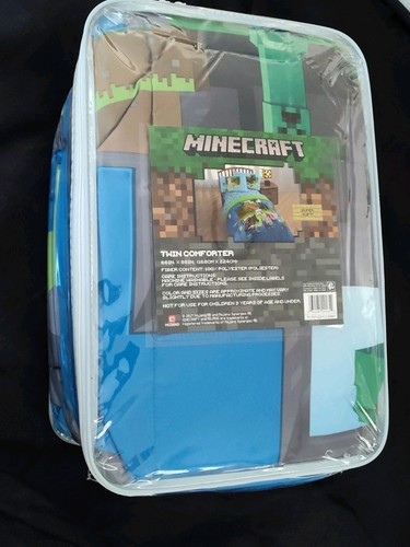 Minecraft ~Microfiber Twin Comforter, 66" x 88"New Wolf Chicken Sheep - Picture 3 of 3