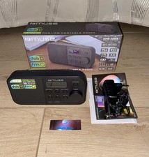 FM portable Radio MUSE M-109 DB Comme Neuf