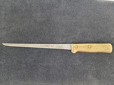 Vintage RUSSELL 2333-8 Carbon Steel 8.5" Blade Narrow Fillet Knife