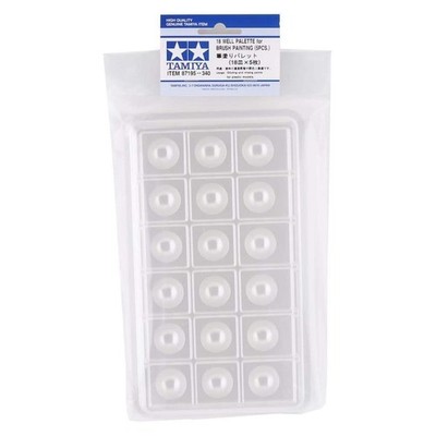 Tamiya Set Of Five 18 Well Palettes For Brush Painting