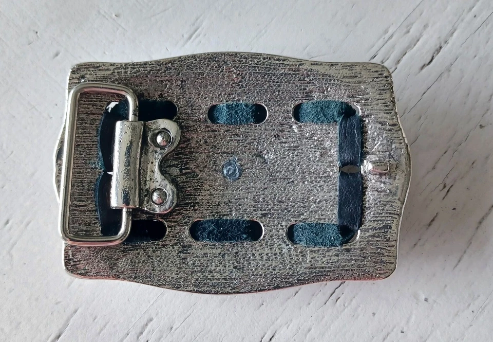 Hebilla de cinturón de cuero con estrás de metal plateado ornamentado Country Western Biker Goth Foto 2 de 4