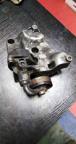 BMW 320D E46 2.0 DIESEL KLIMAPUMPE KOMPRESSOR HALTERUNG HALTERUNG 7787319