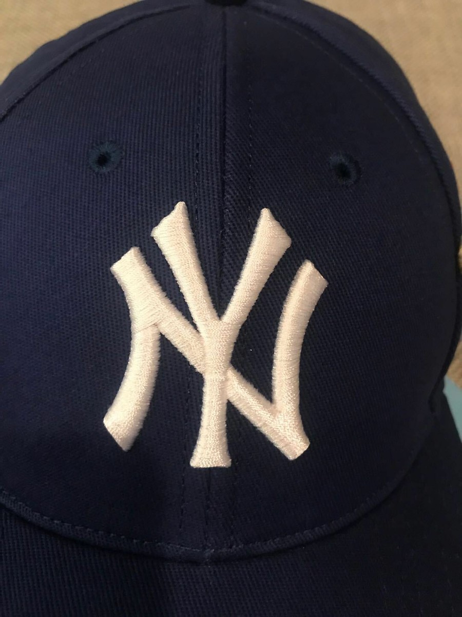 New Gucci New York Yankees Baseball Cap Butterfly Embroidery New Gucci New York Yankees Baseball Cap Butterfly Embroidery