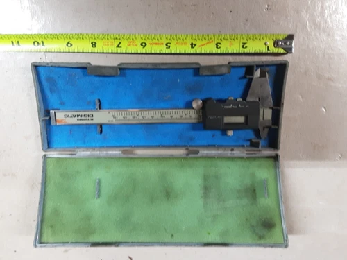 mitutoyo calibers digital model 500-130 range of .005-6 in