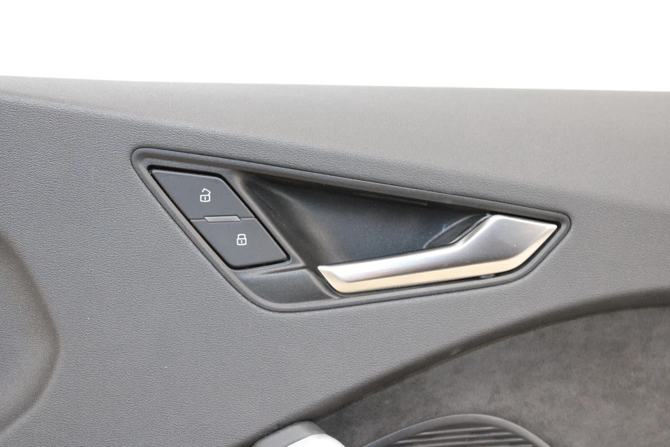 2016-2023 Audi TT Right Door Panel OEM HE21 - Image 3 of 4