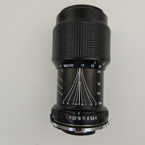 Tamron MF 70-210mm 1:4-5.6 Macro Lens - Picture 3 of 9