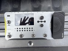 MOOER GE1000 Guitar Multi-Effects Processor P...