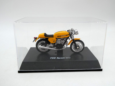 1:32    NewRay / DieCast     Ducati 750 Sport 1973   -   Motorrad