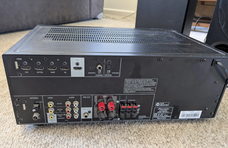 Pioneer 5.1 surround sound system + receiver - barely used - image 3 of 4