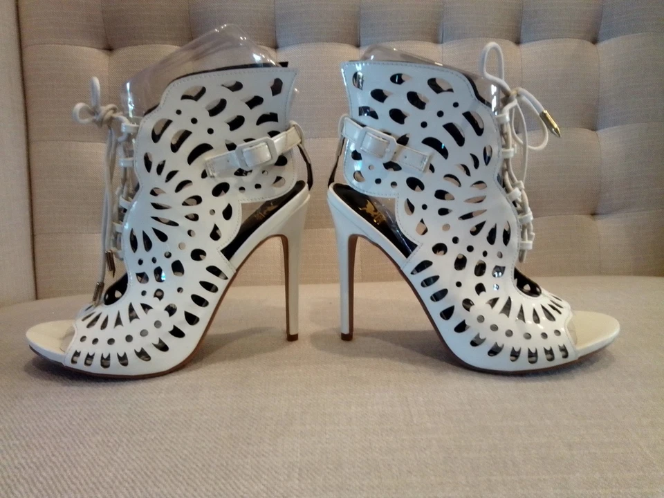 Женские туфли на шпильке Shiekh белая лакированная кожа с вырезом с открытым носком забавные 5 дюймов 8 - Изображение 4 из 4