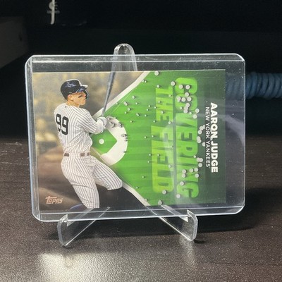 2024 Topps #CTF-2 Aaron Judge, New York Yankees - Covering the Field Insert