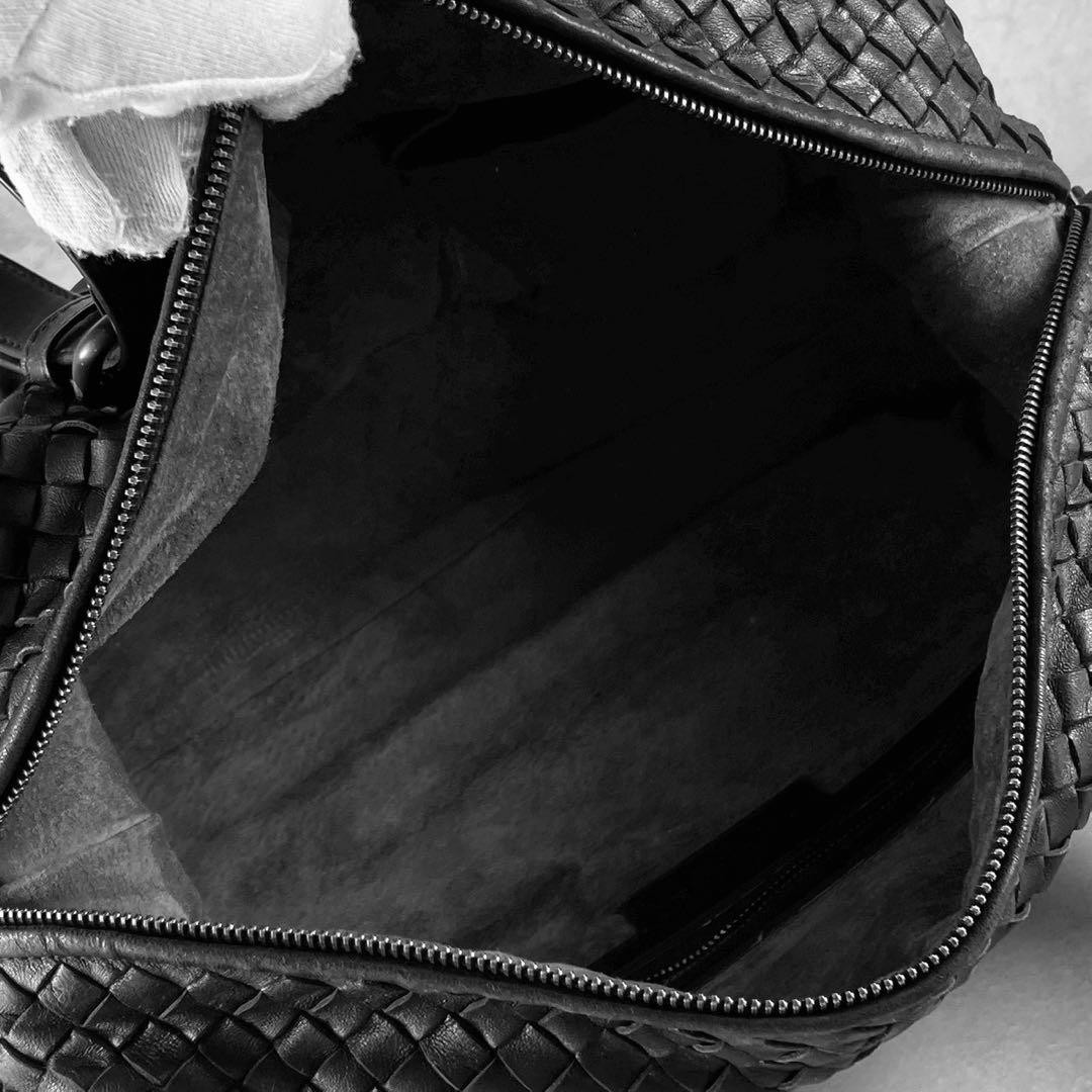 Bottega Veneta Women's Boston Shoulder Bag Handbag Leather Black Authentic thumbnail 10