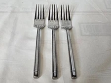 Hampton Silversmiths  Ritz Glossy  Salad Forks Set of 3