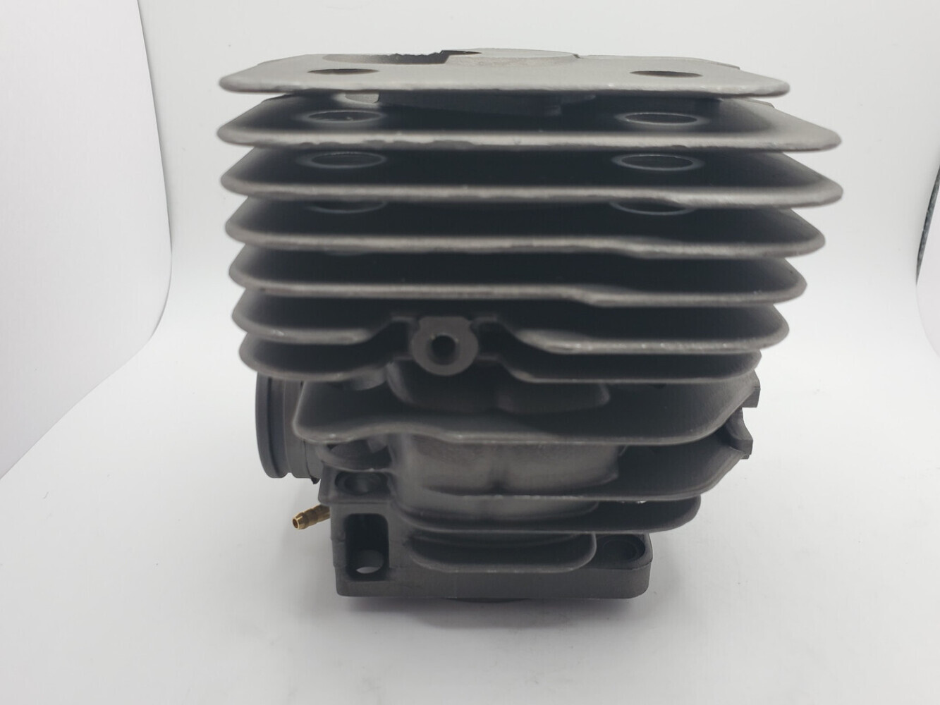 Hyway Pop-Up Piston Kit For Husqvarna 395 & 395XP – Includes Caber Rings & Extra Compression