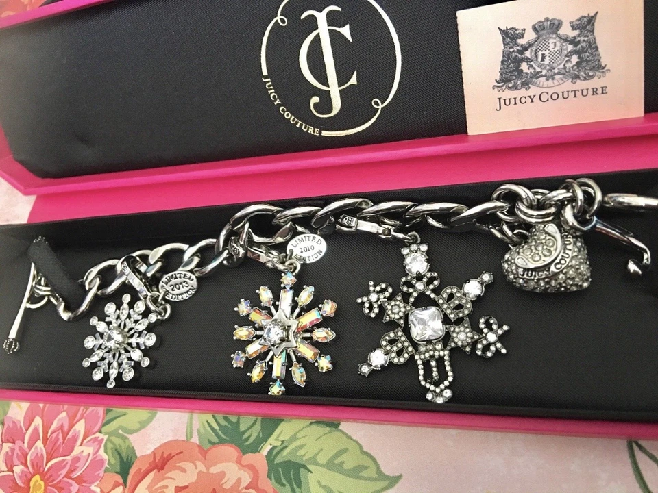 Juicy Couture Winter Snow Flake Rhinestones Charm Bracelet 2010 2013 Snowflakes - Image 4 of 4