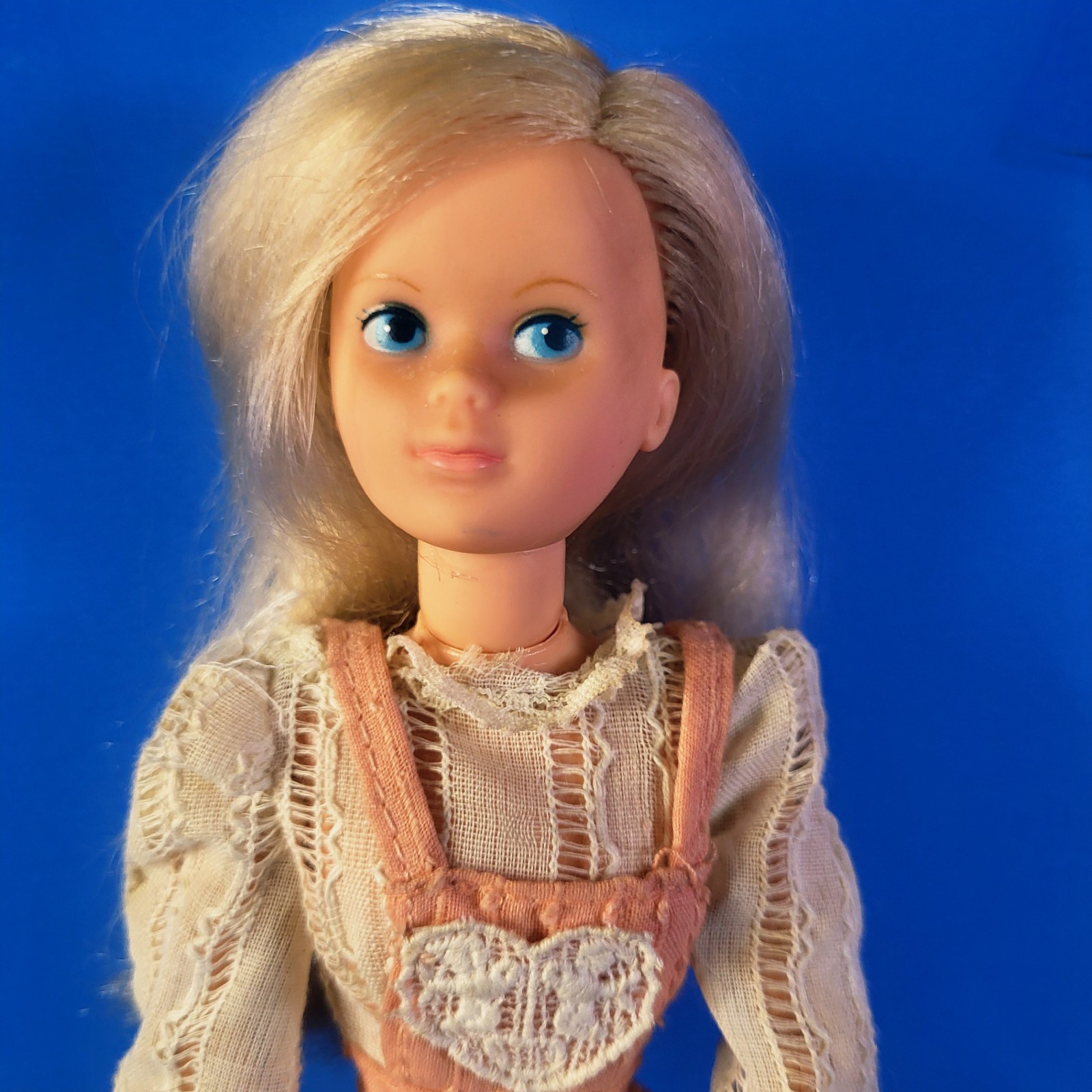 Mattel Young Sweethearts Melinda Doll 1975 Vintage Fashion Doll Jointed