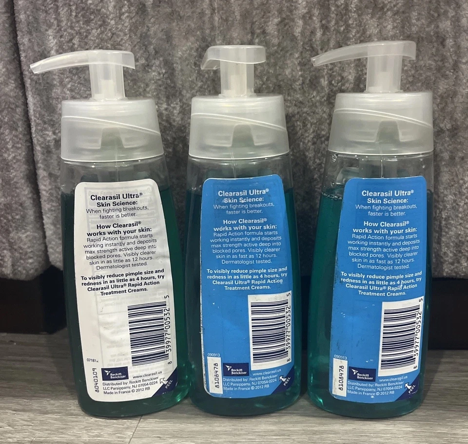 Clearasil Ultra Rapid Action Gel Wash 12 hours 6.78 Fl Oz ~ 3 Pack - Image 2 of 4