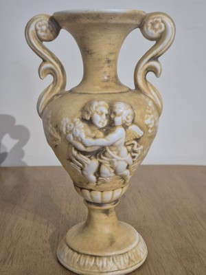 Italienische Capodimonte-Stil Cherub Vase Krone N Mark Made in Italy