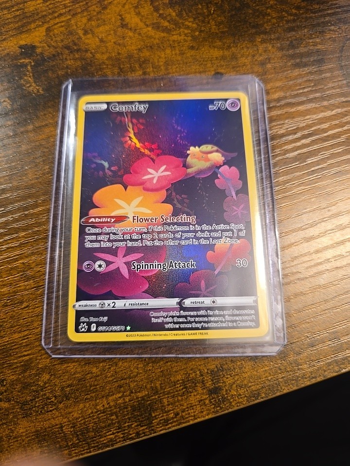 Pokemon TCG - Comfey - Crown Zenith Galarian Gallery GG14/GG70 Ultra Rare Holo