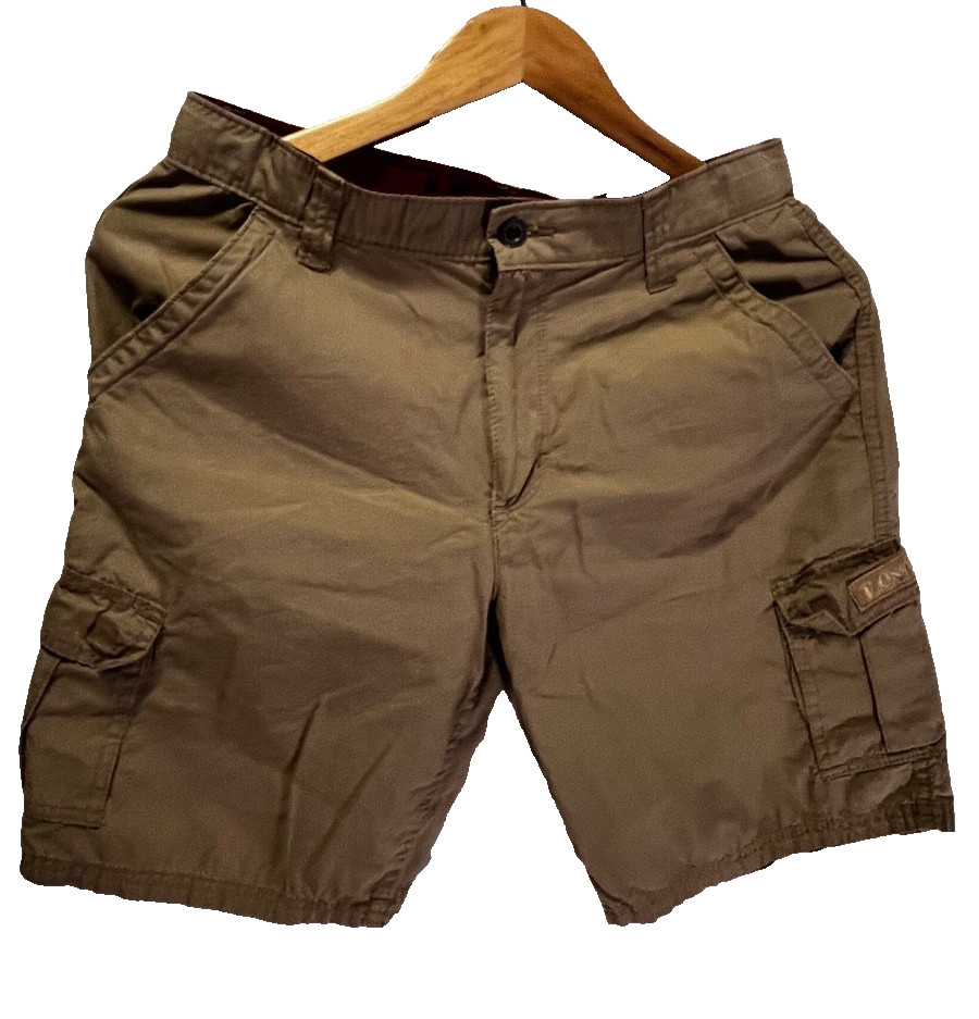 Levi shorts cargo size 14 Husky