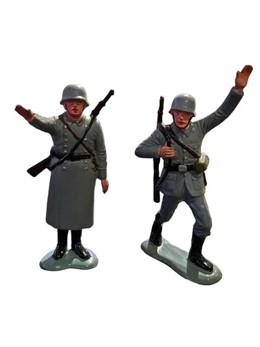 New Listing1960's Louis Marx WW2 German Soldiers 6" Hard Plastic Painted Soldier (2)