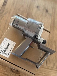 Dyson Hauptgehäuse 972347-01 Motor Main Body SV22 V15 Detect Absolute (defekt)
