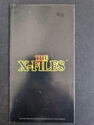 Akte X - 1995 - Merchandise - Faltblatt/Flyer #W918 - Bild 1 von 3