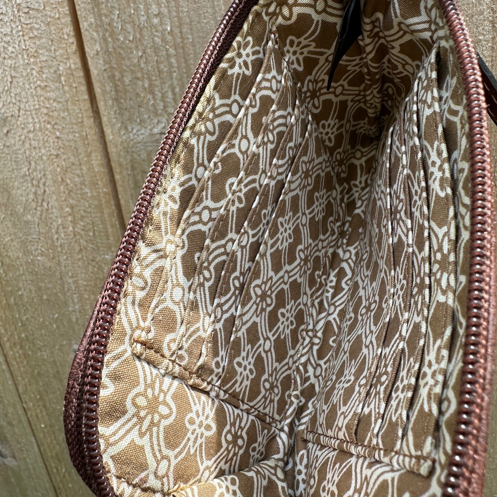 Fossil patchwork leather wristlet EUC floral - image 9