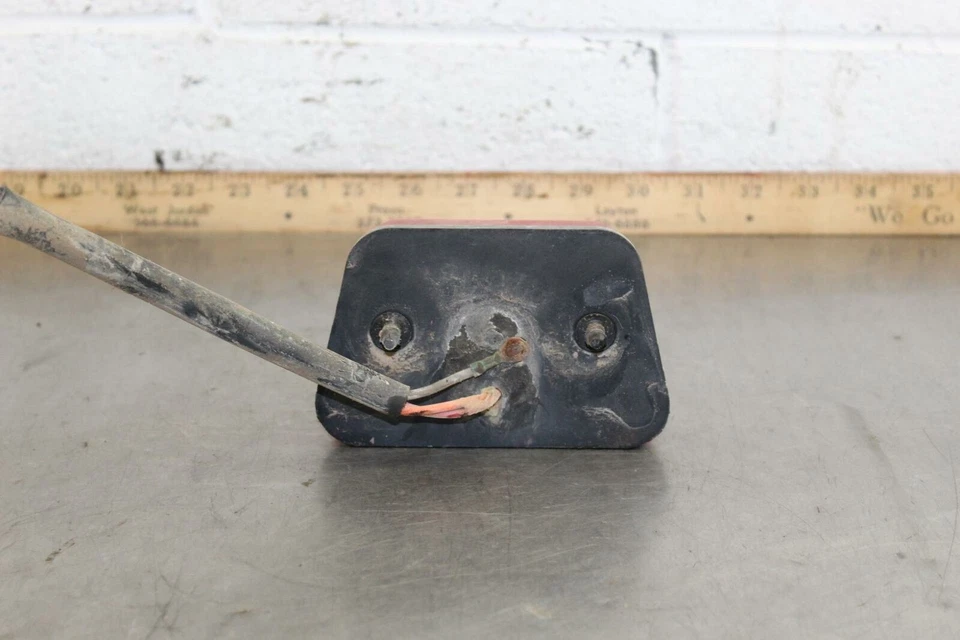 1996 POLARIS XPRESS 300 LEFT RIGHT REAR TAIL TAILLIGHT BACK BRAKE LIGHT A428 - Image 4 of 4