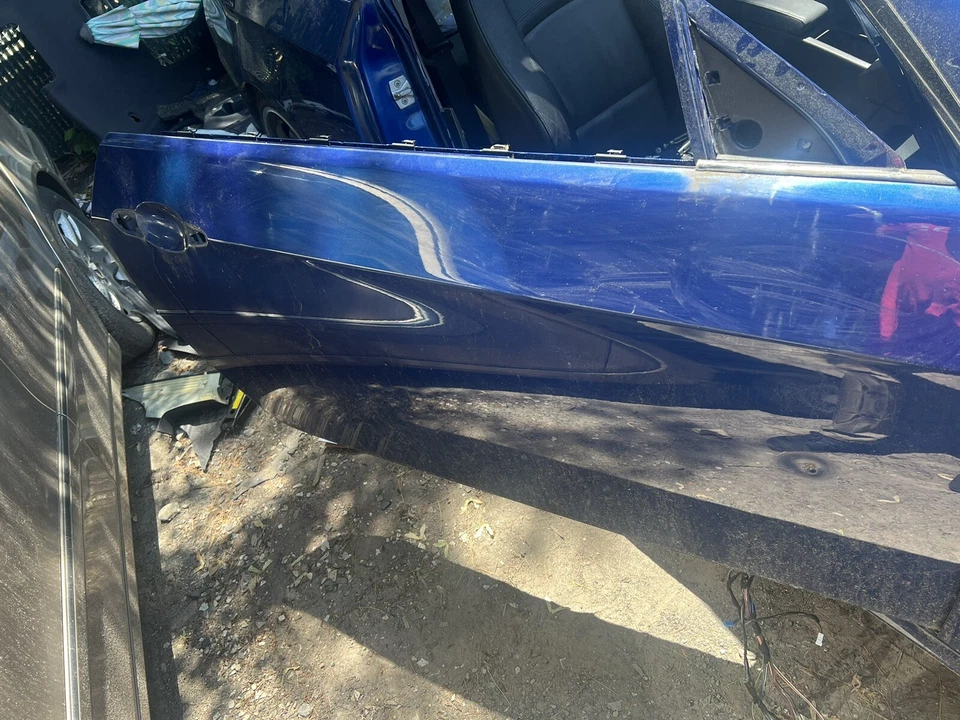 BMW 335i M3 2007-2013 cupé genuino pasajero derecho puerta exterior carcasa azul OEM Foto 3 de 4