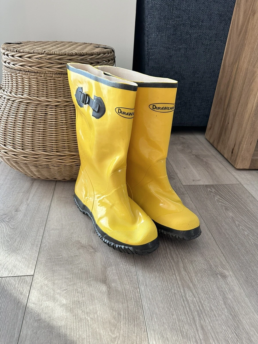 Pull over shop shoe rubber boots