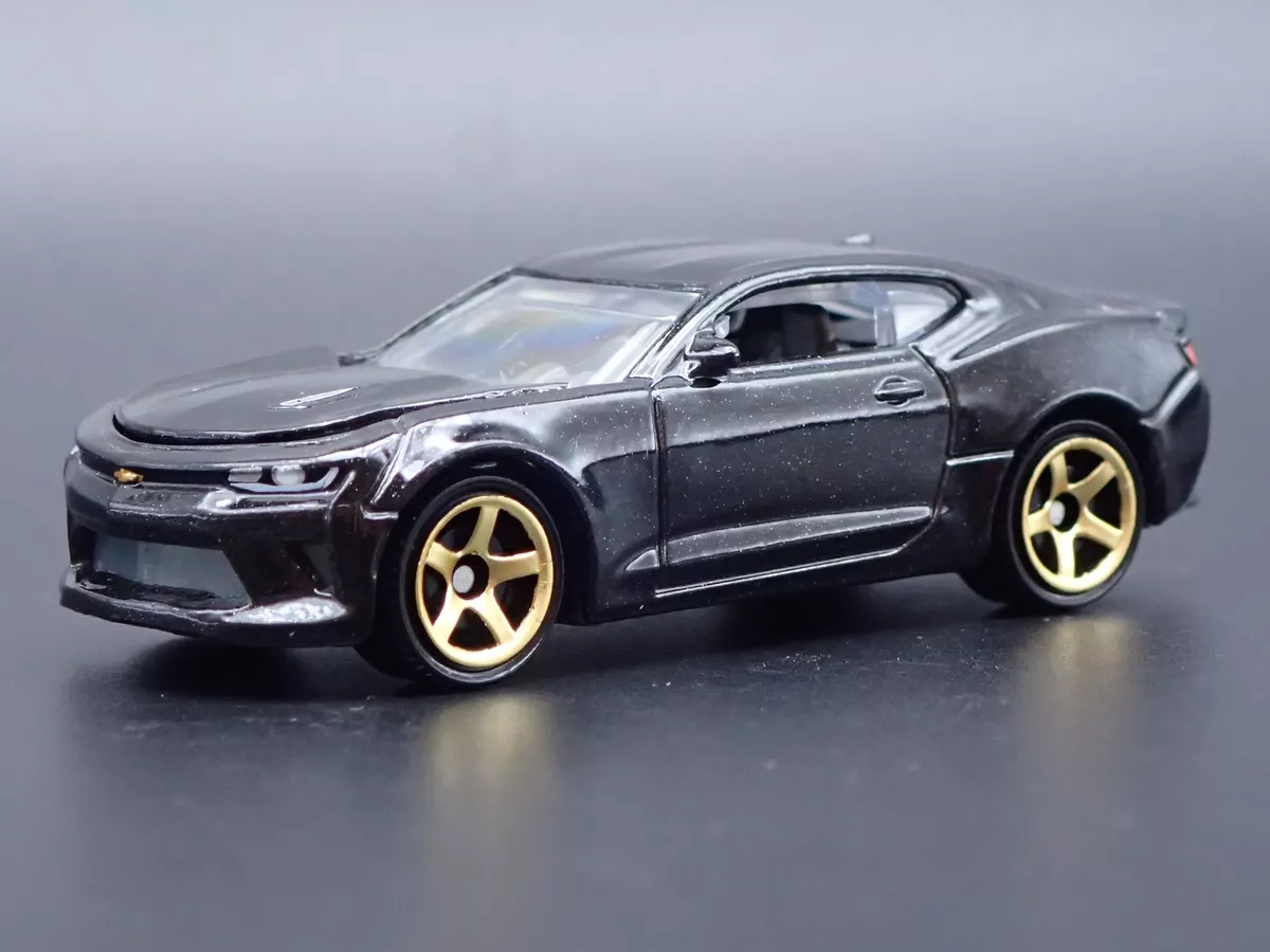 Camaro hotsell diecast models