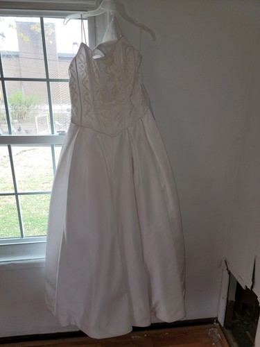 Wedding World Wedding Dress