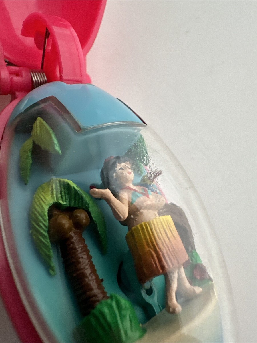 VINTAGE TAKARA 93 TROPICAL DANCE FLYING POCKET CRITTERS KEYCHAIN