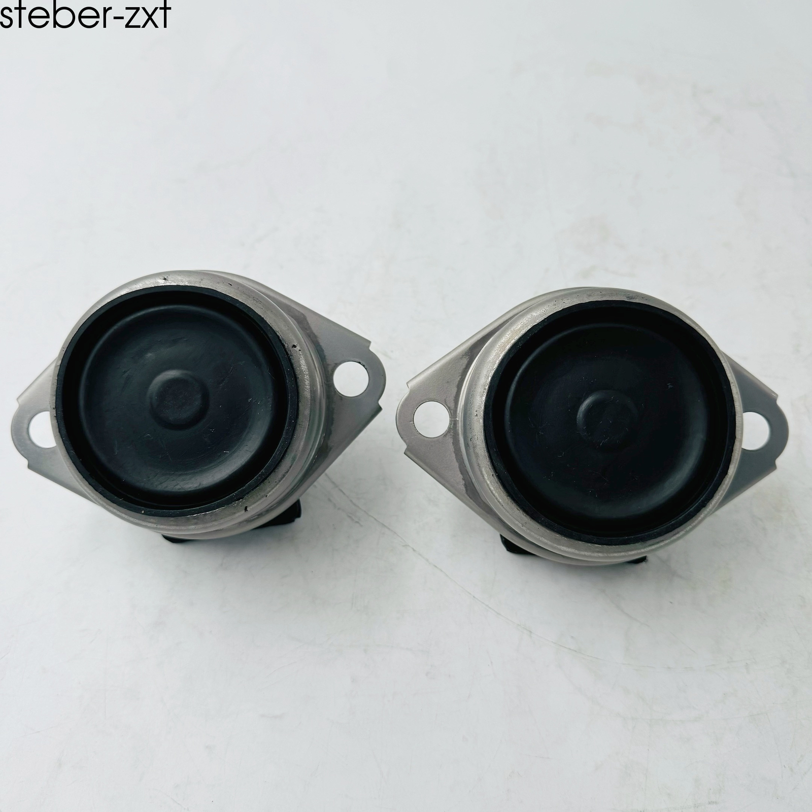 2x Engine Mounts For Maserati Quattroporte GranTurismo Cabrio Ferrari US