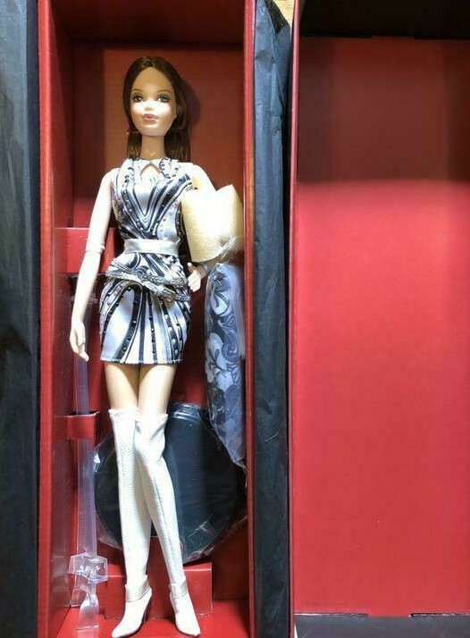 MATTEL VIDAL SASSOON Barbie 300 body limited Amuro Namie Barbie