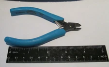 EXCELTA 9140ES ESD SAFE 4.5" DIAGONAL CUTTING PLIER JAW = 3/8" L  1"W