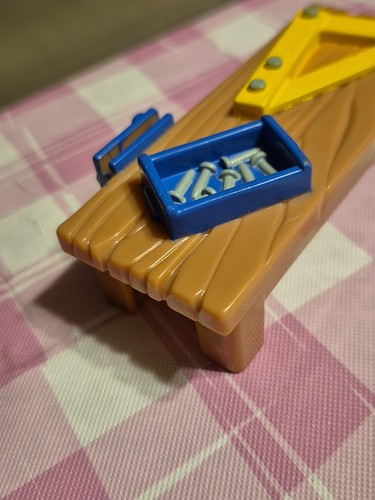 Dollhouse WORK BENCH TOOL Workbench BOB THE BUILDER Cartoon Toy Vintage 2000 - Picture 4 of 13