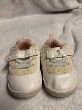 Carters Girls Shoe Size 3