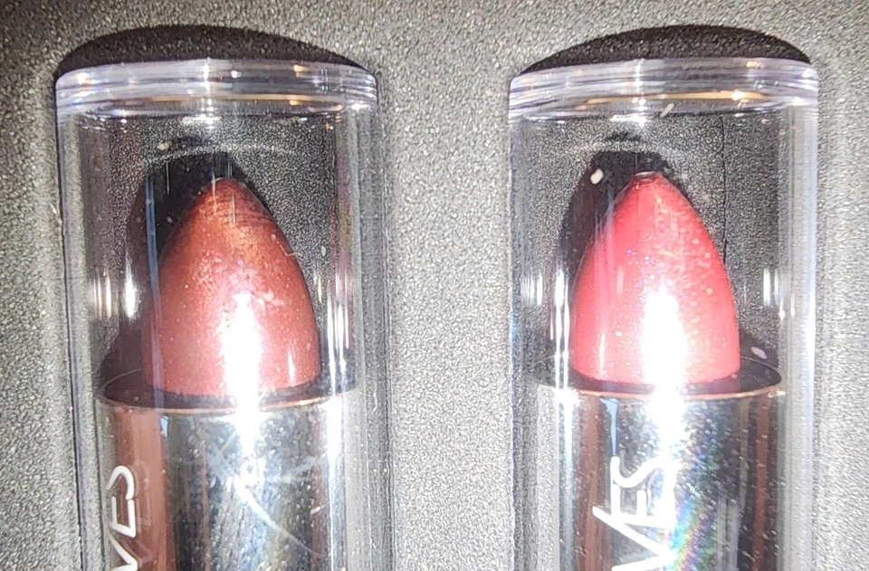 New! | Prescriptives | Px Petites | 6 Mini Lip Sticks | Red Zip Case |Colorscope - Image 4 of 4