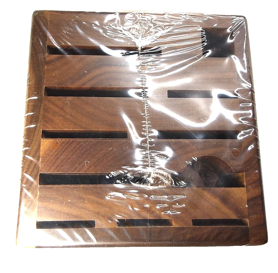 Wusthof 17-Slot Knife Storage Block, Walnut Wood, Germany - Image 3 of 4