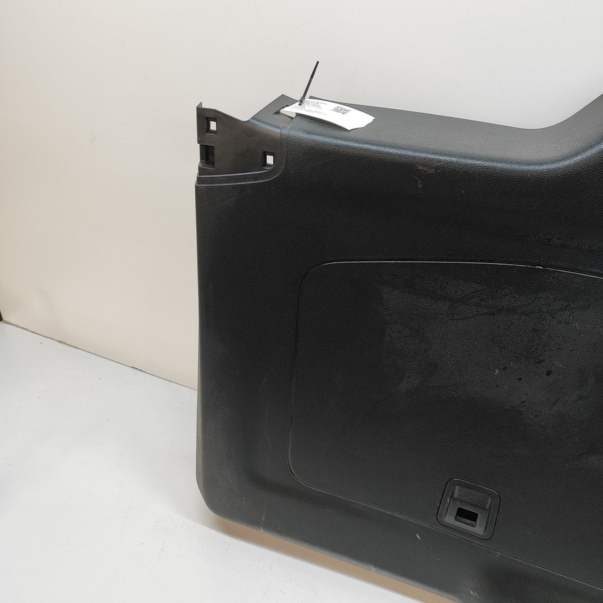 OPEL VAUXHALL VIVARO C Tailgate Bootlid Cover Trim 98102346ZD 2023